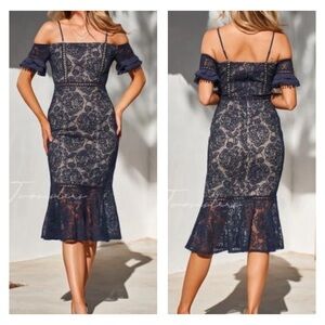 Two Sisters The Label Erica Dress Women’s SZ US 4 Small in Navy Blue Lace